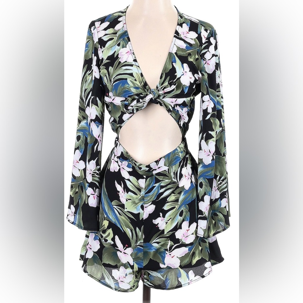 NWT Tropical Romper 🌺